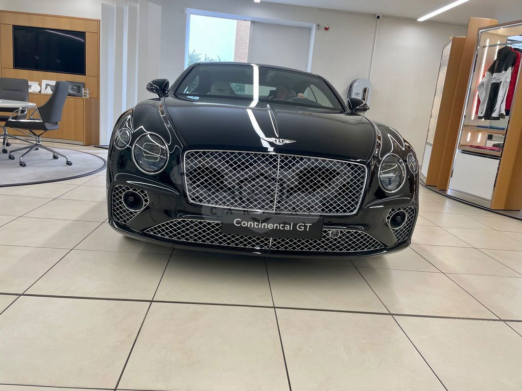 Bentley Continental 2022