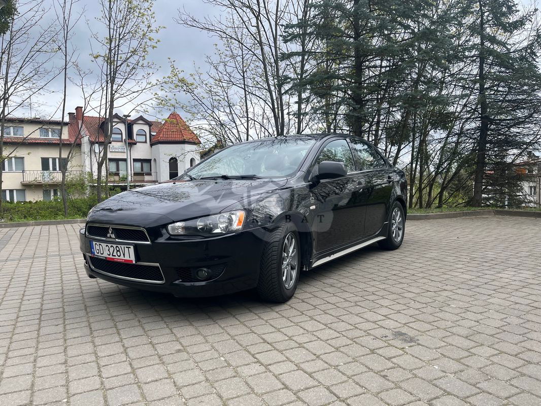 Mitsubishi Lancer IX 1.6 Invite 2011