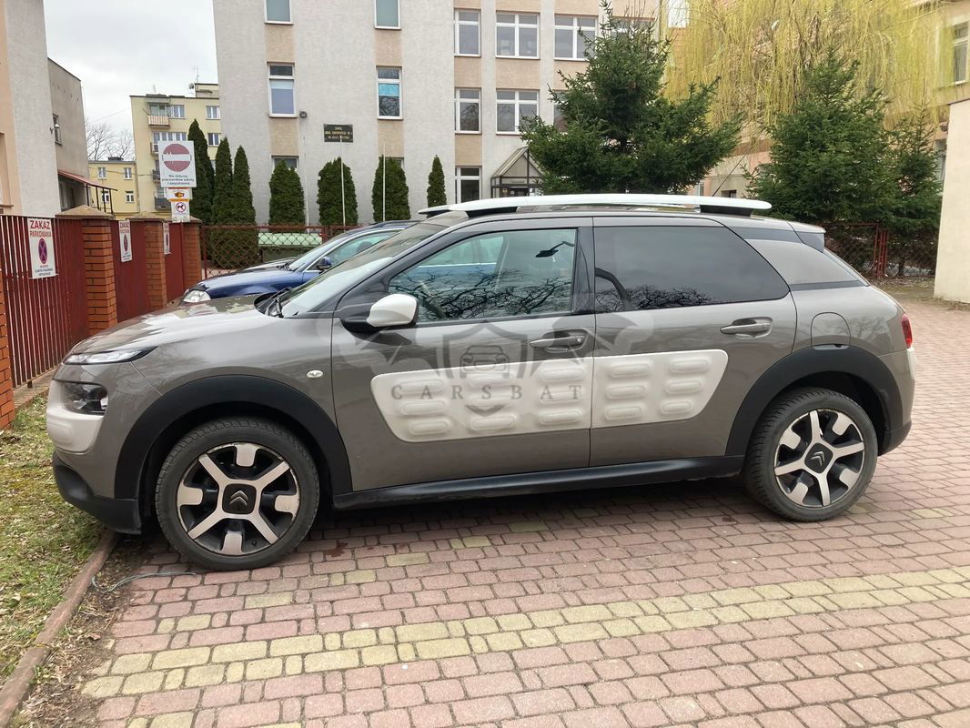 Citroën C4 Cactus 1.2 PureTech Shine Edition 2015