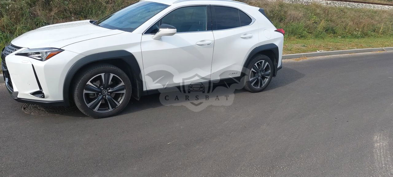 Lexus UX 2020