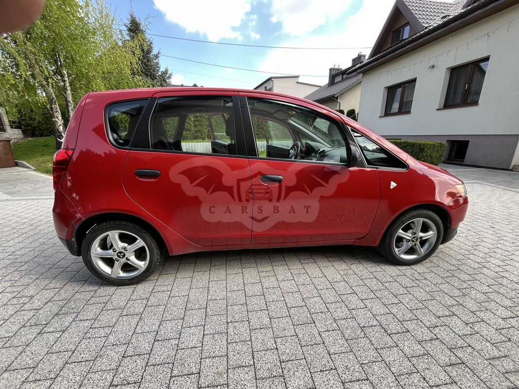 Mitsubishi Colt Z30 2010
