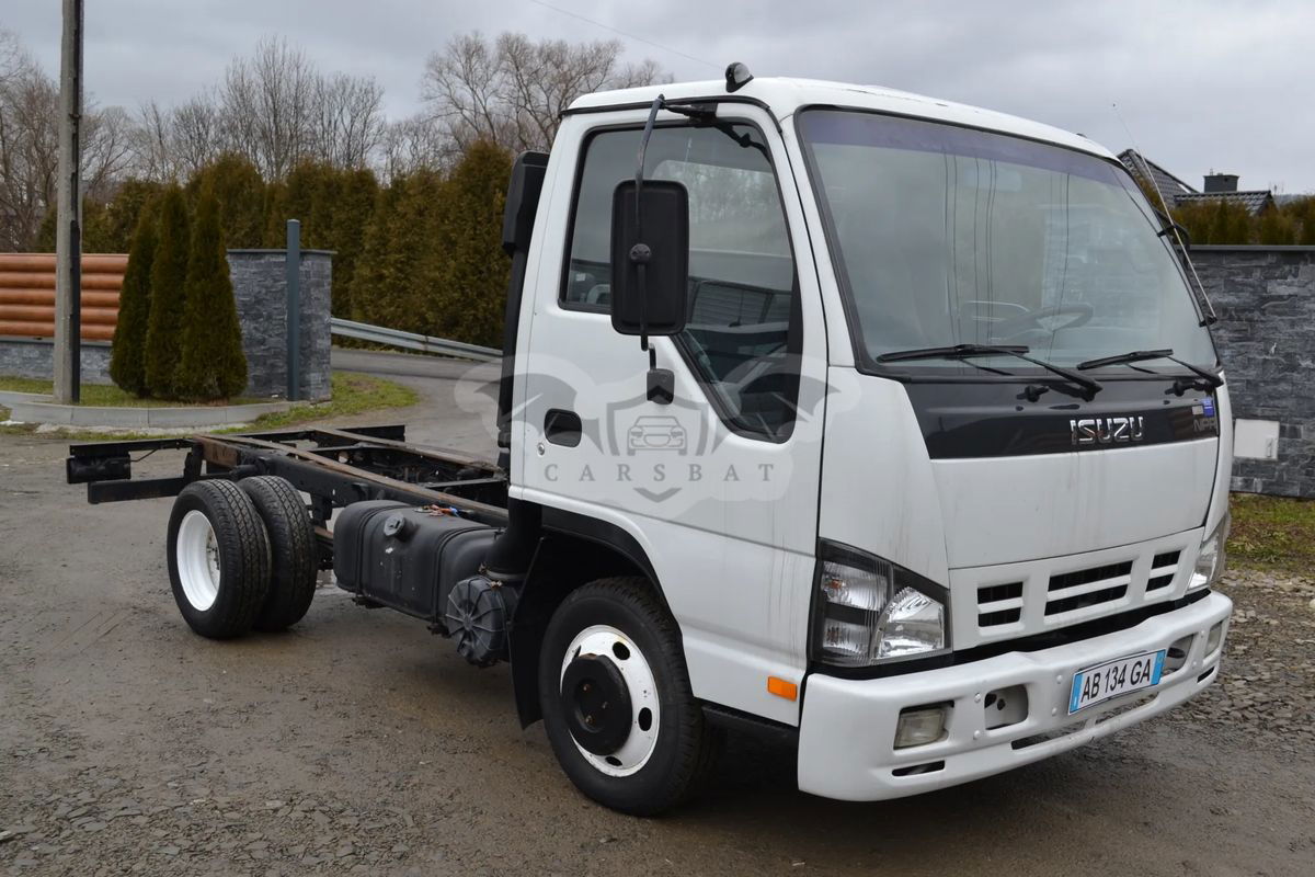 Isuzu NPR 2008