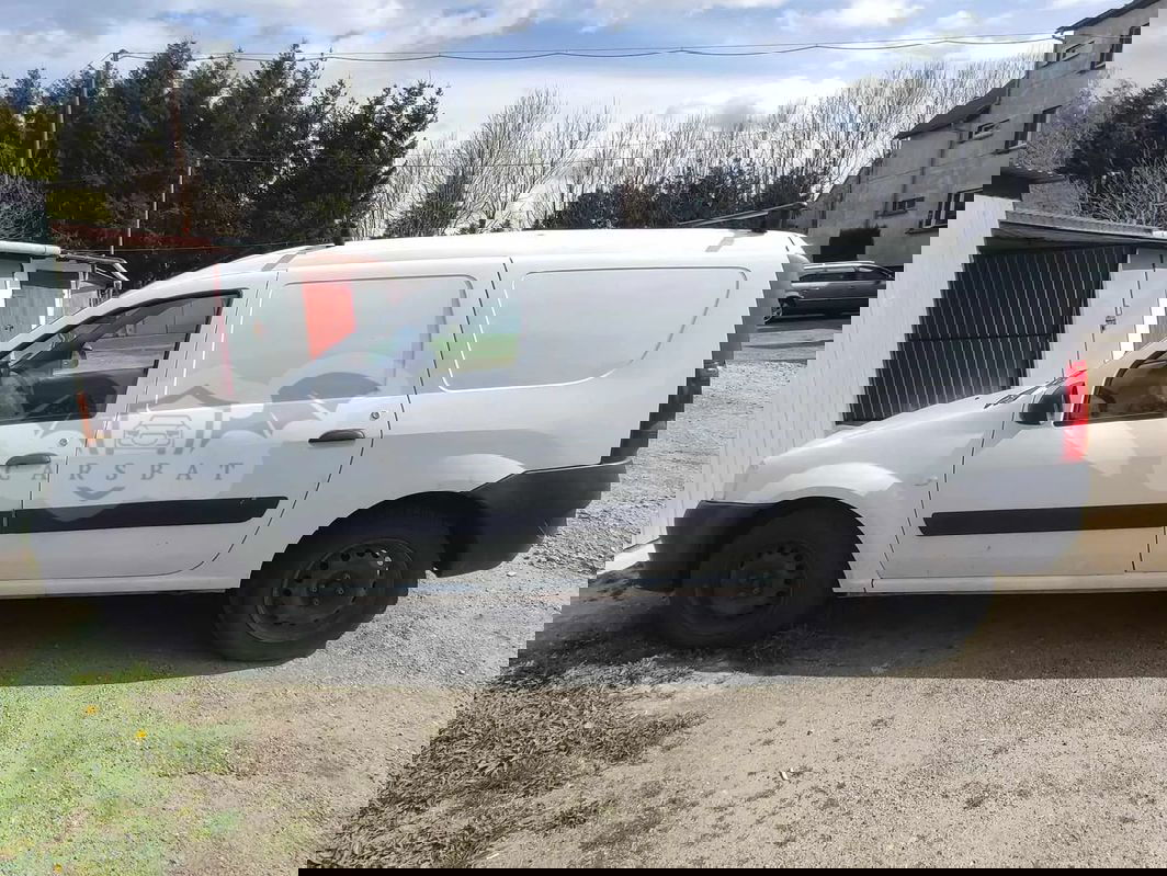 Dacia Logan 2011