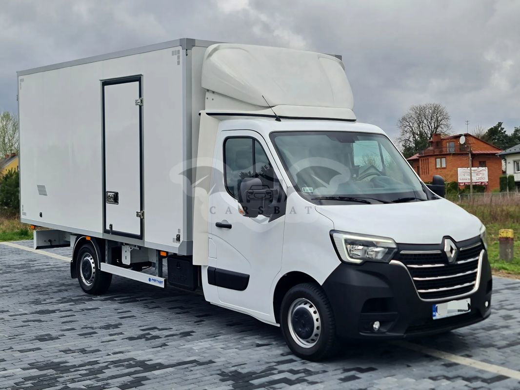 Renault Master 2021