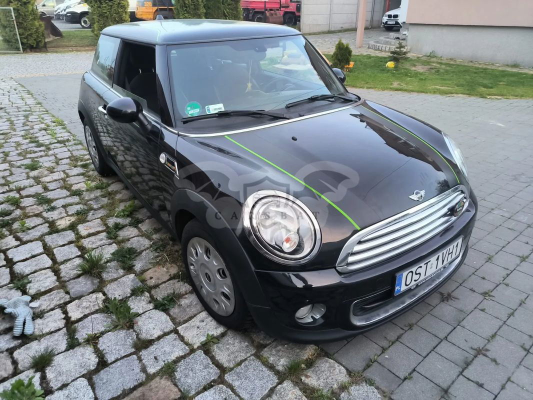 Mini One Standard 2013