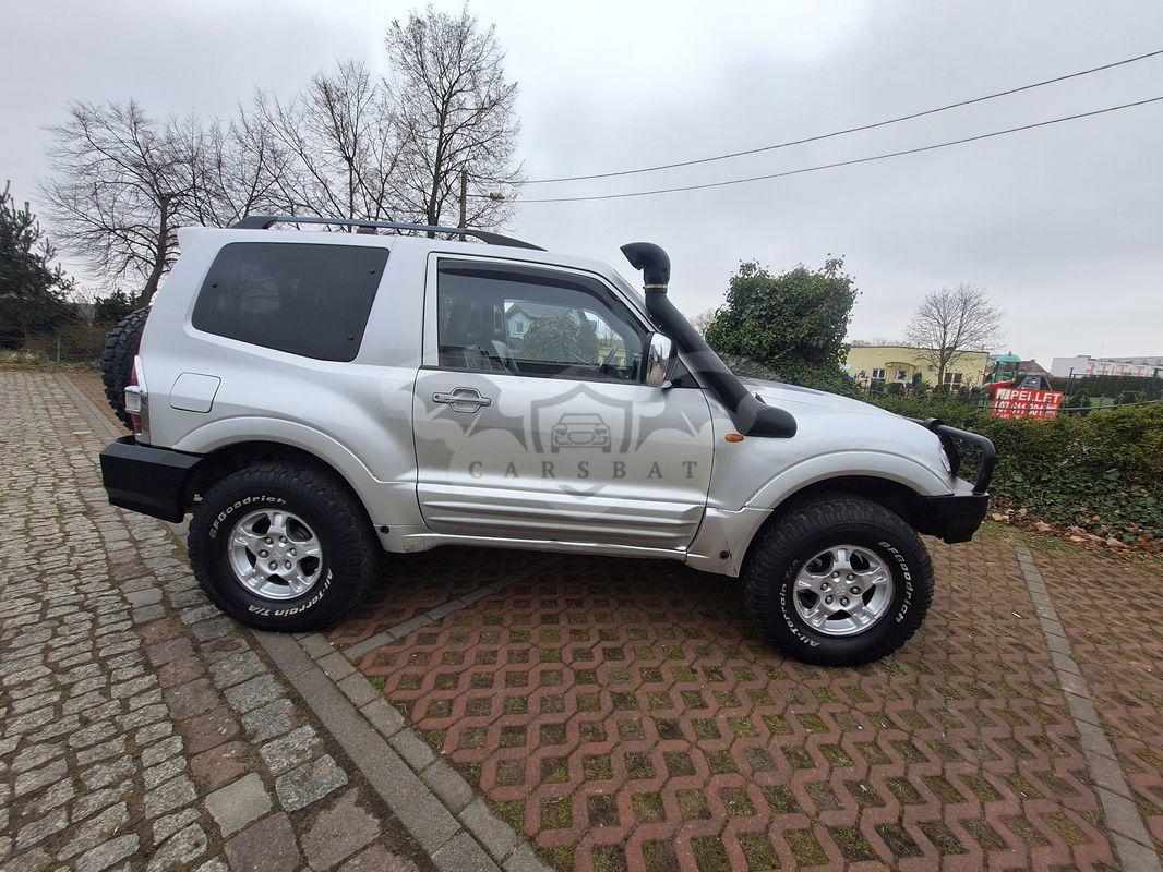 Mitsubishi Pajero III 2000