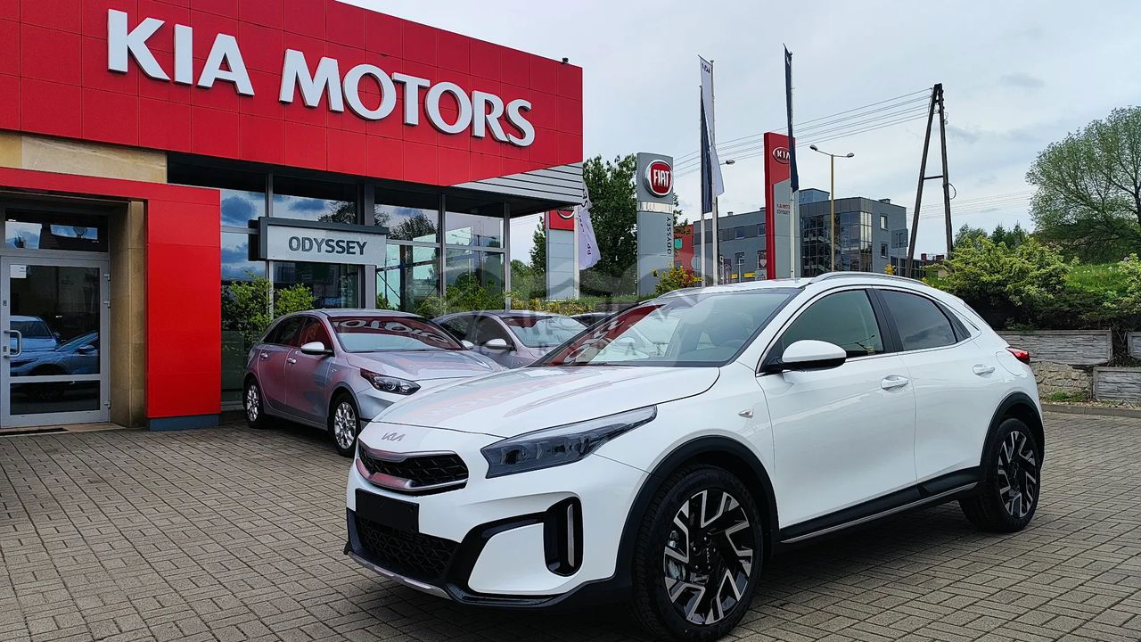 Kia XCeed 1.5 T-GDI M 2024