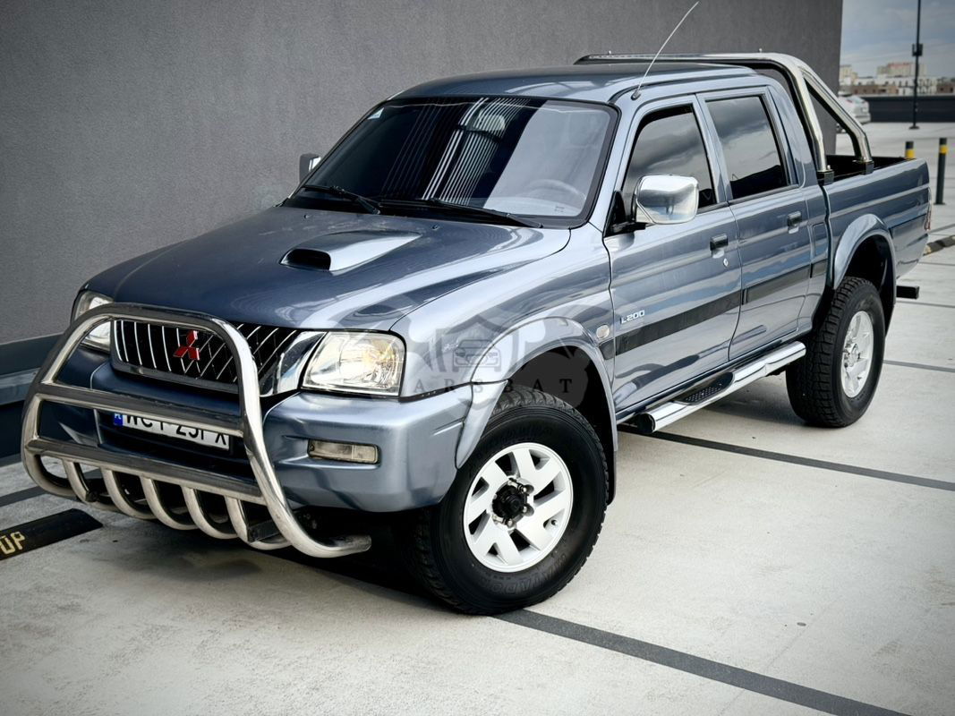 Mitsubishi L200 2.5 TD Liberty 2000
