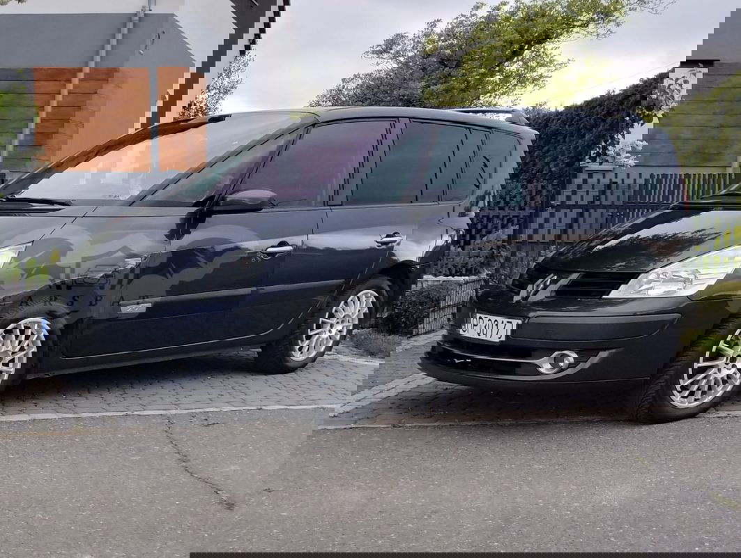 Renault Espace IV 2.0 Dynamique 2007