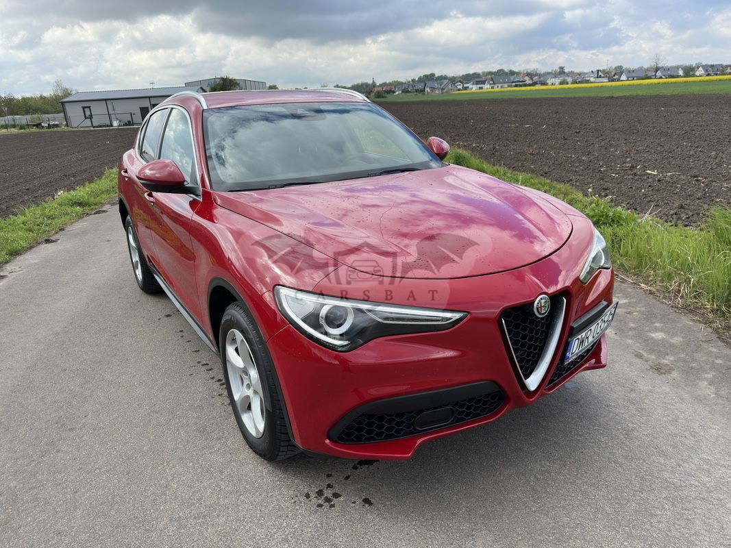 Alfa Romeo Stelvio 2.0 Turbo 16V AT8-Q4 Sprint 2021