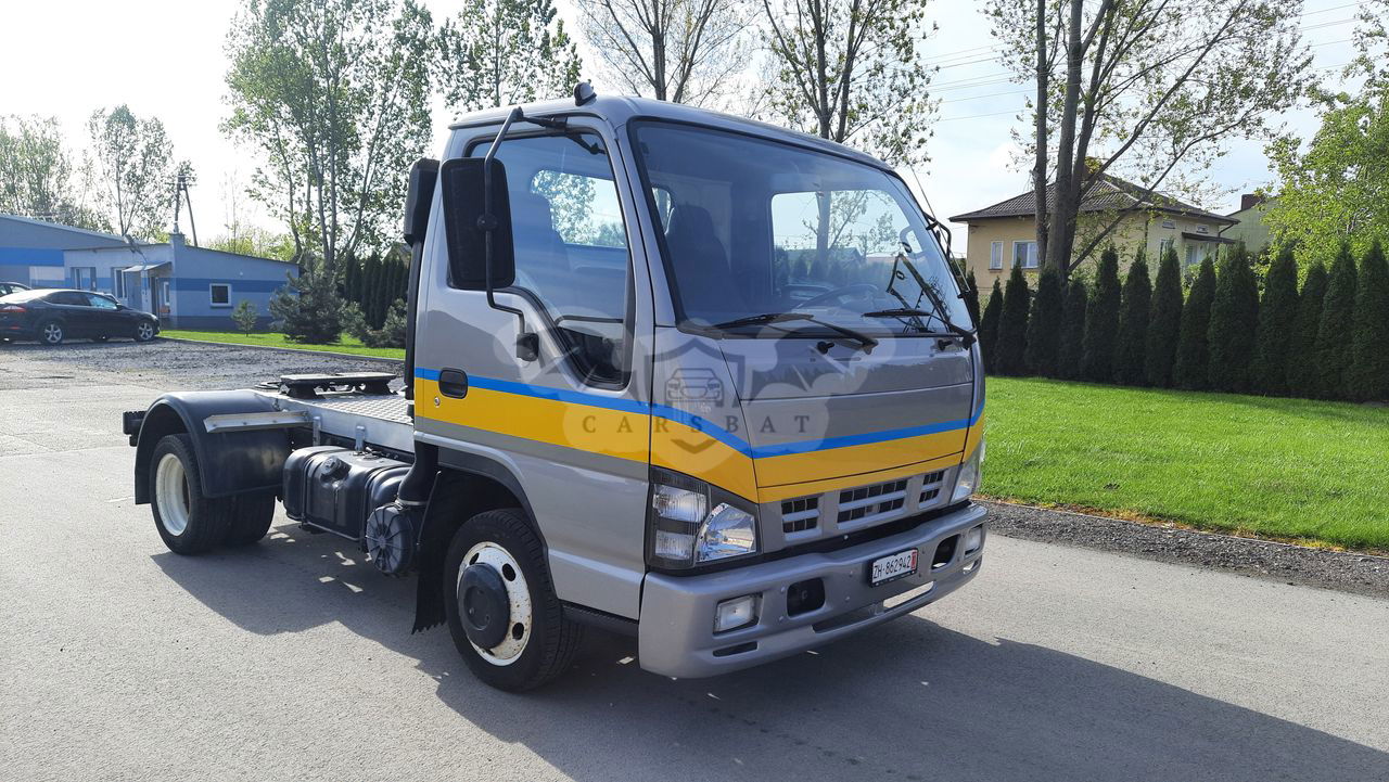 Isuzu NPR 2008
