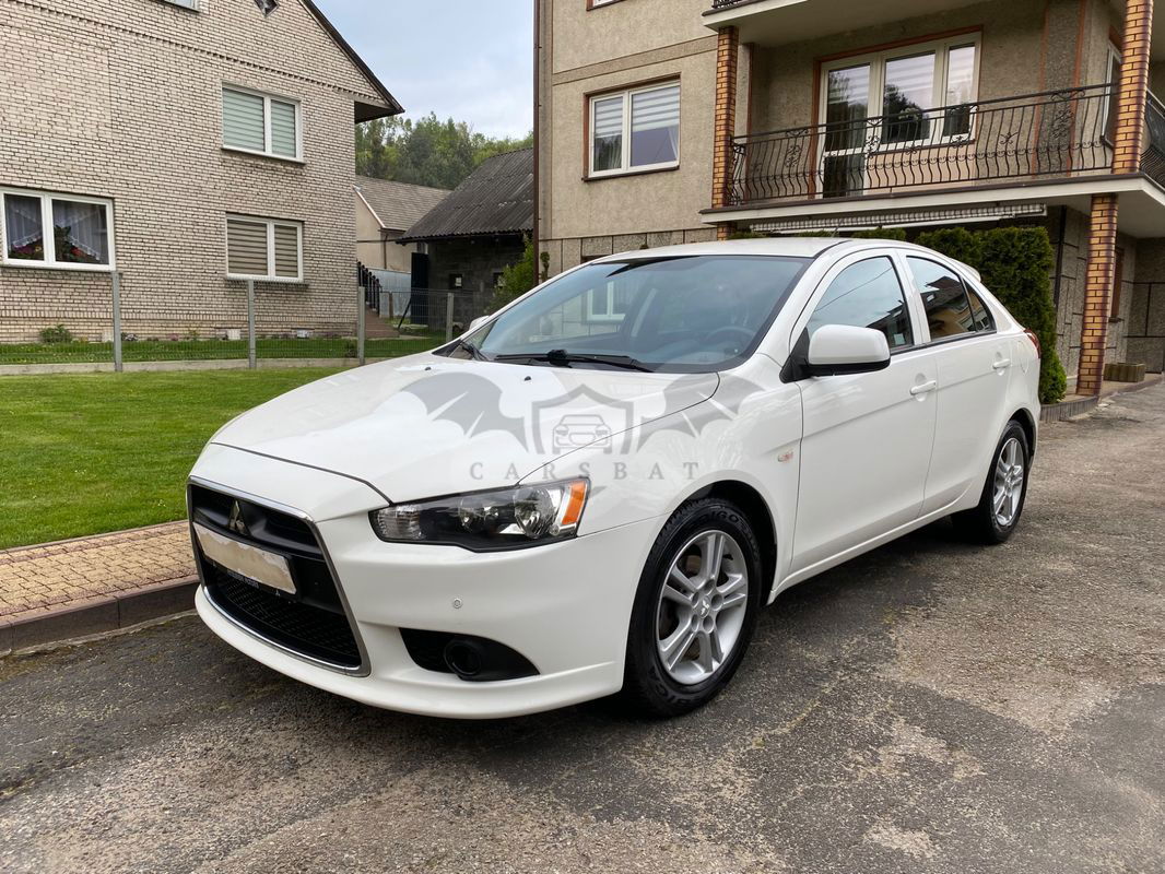 Mitsubishi Lancer IX 1.6 Invite 2011