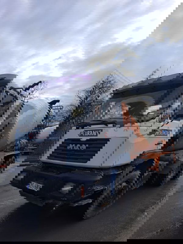 MAN F2000 2001