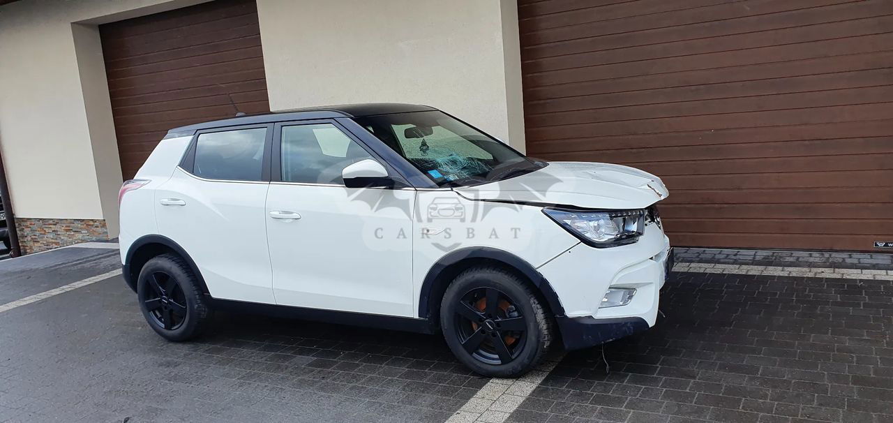 Ssangyong / KG Mobility Tivoli 2015