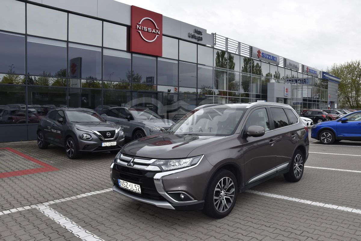 Mitsubishi Outlander III 2016