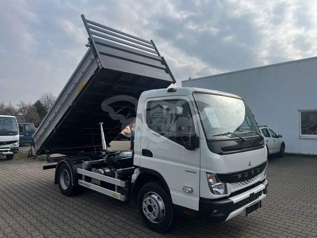 Mitsubishi Fuso Canter 2024