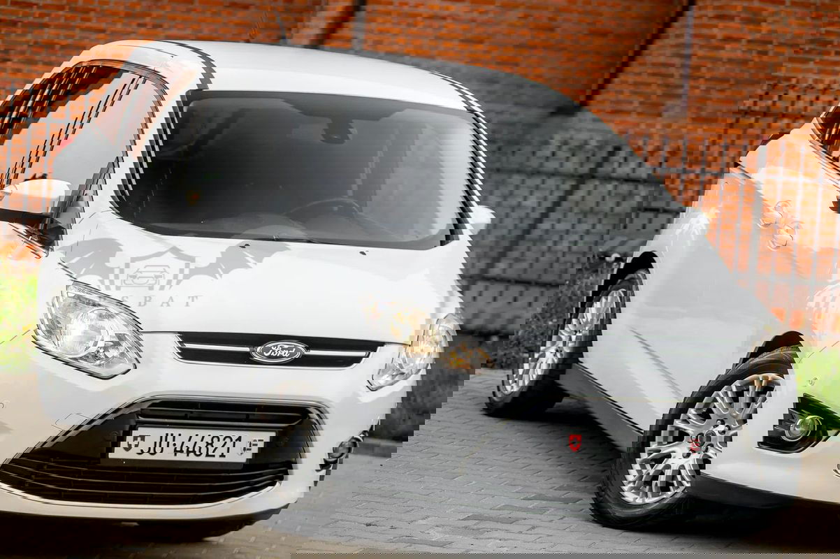 Ford Grand C-Max 1.6 EcoBoost Start-Stop-System Titanium 2012