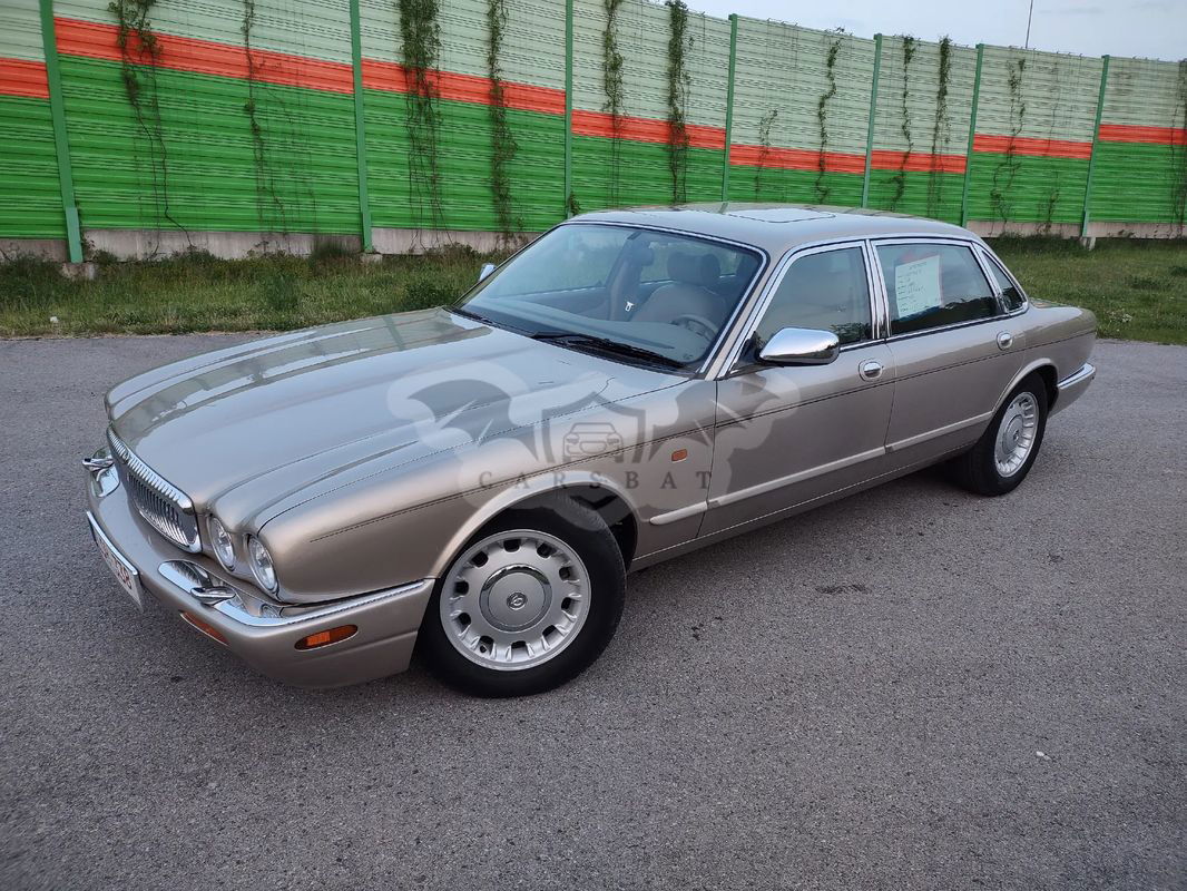 Jaguar Daimler 8 1999