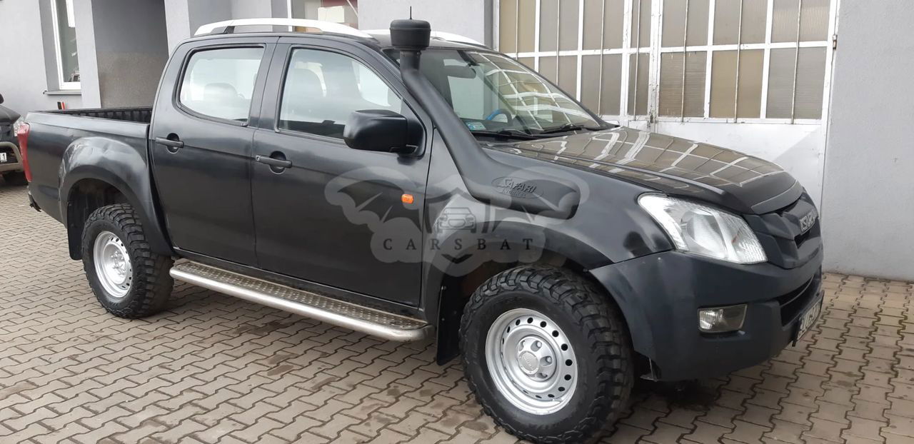 Isuzu D-Max 2.5 DC LSX Dark 2013