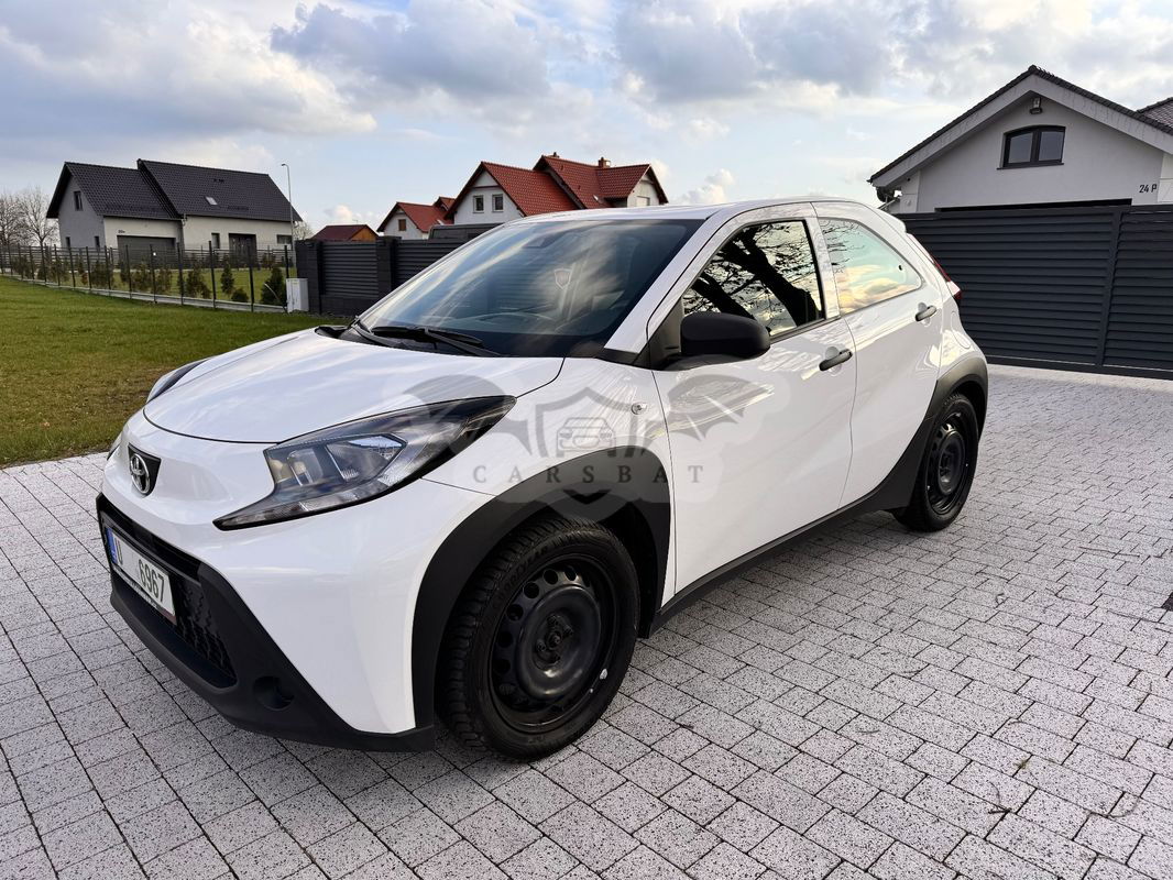 Toyota Aygo II x-play 2022