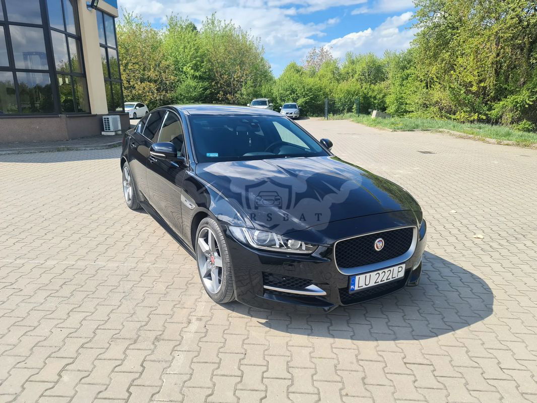 Jaguar XE 2018