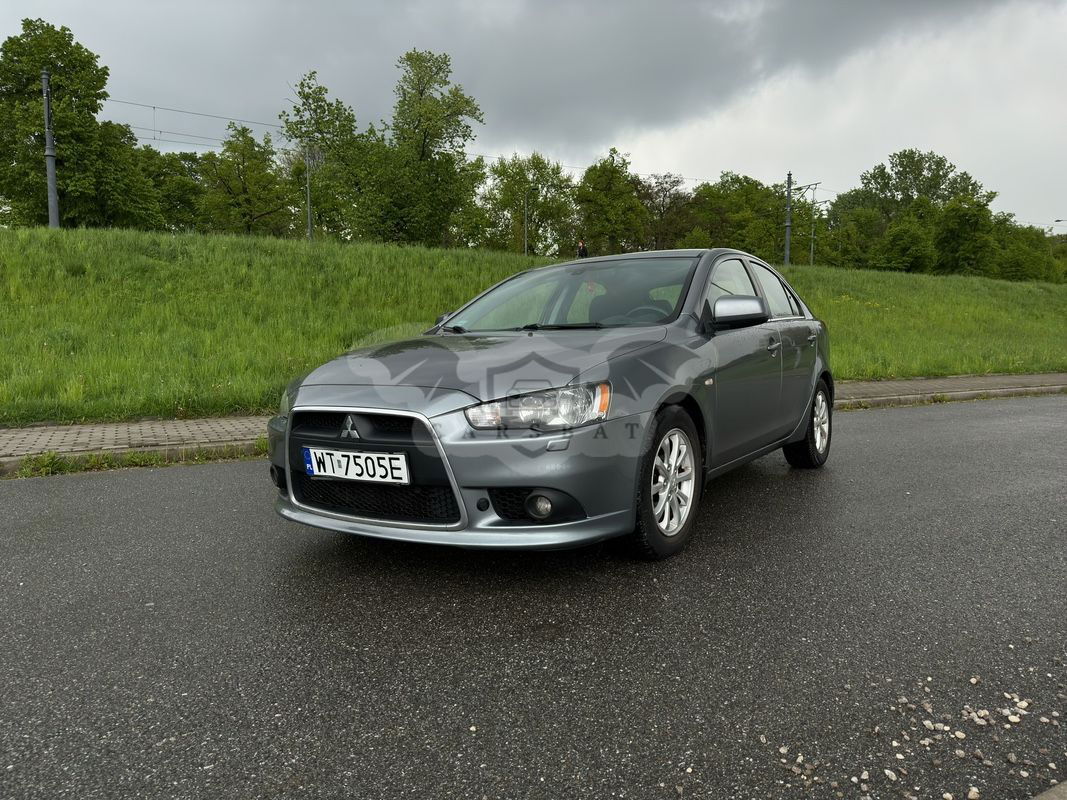 Mitsubishi Lancer IX 1.6 Inform 2014