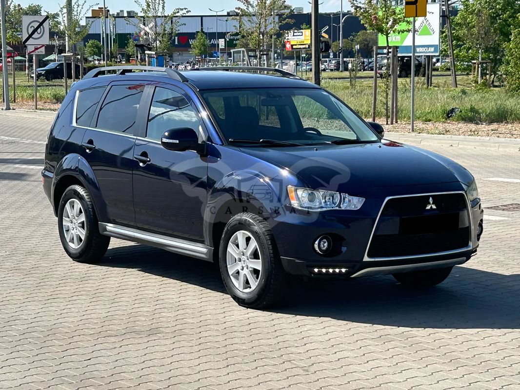 Mitsubishi Outlander II 2.2 DID Intense + EU5 2011