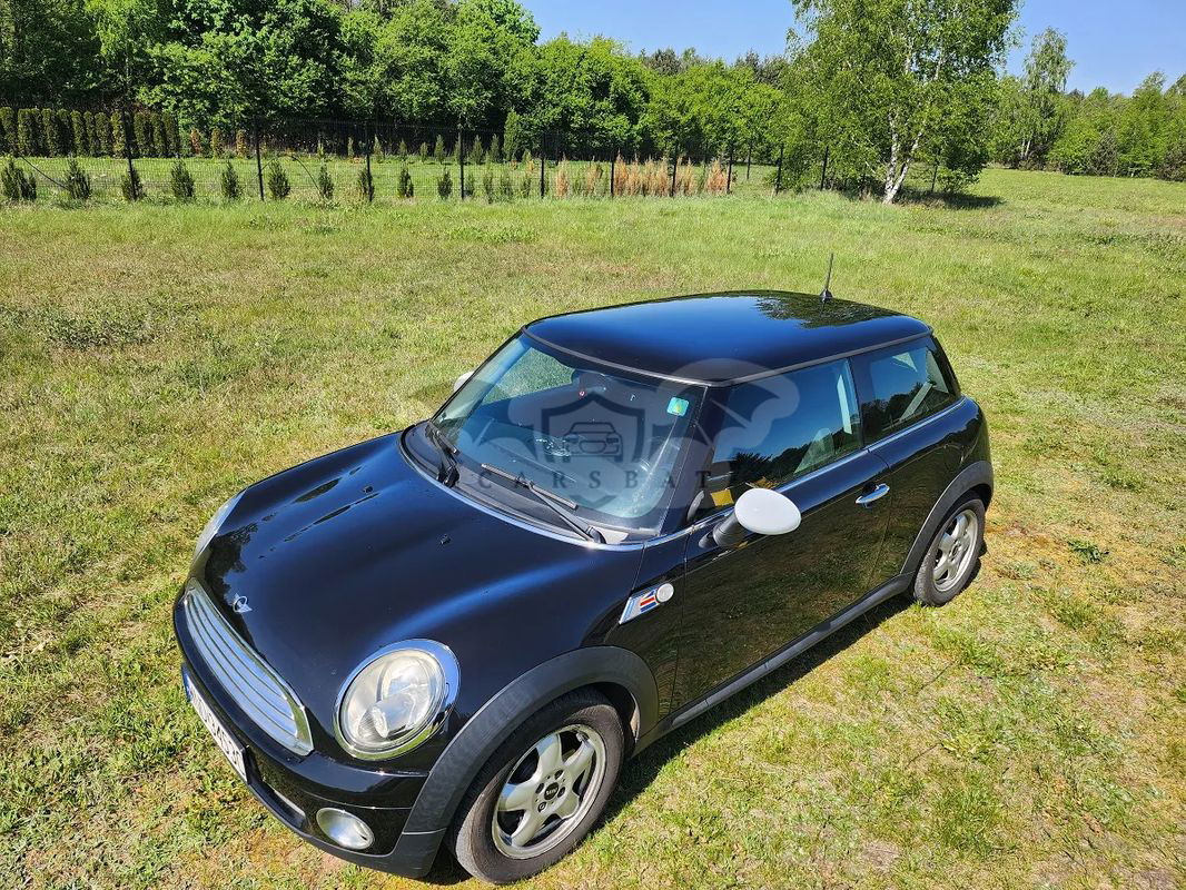 Mini One Standard 2010