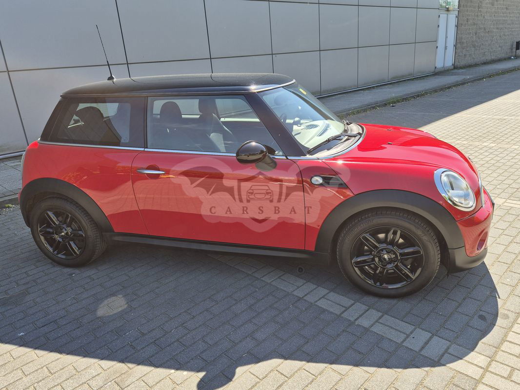 Mini Cooper Standard 2012