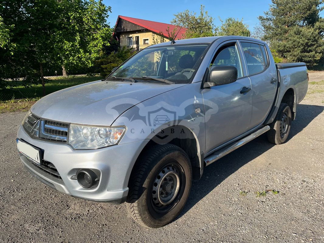 Mitsubishi L200 2014