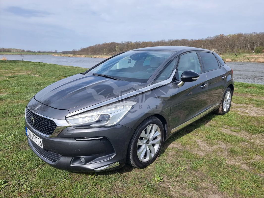 DS DS5 2016