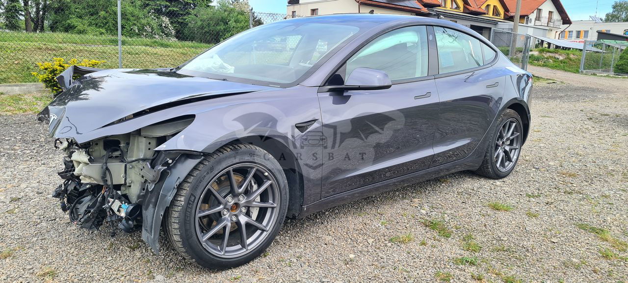 Tesla Model 3 Langstreckenbatterie Allradantrieb Dual Motor 2022
