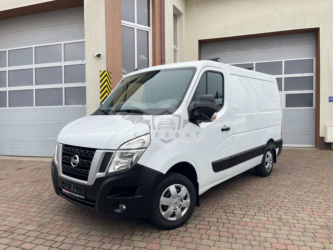 Nissan NV400 2015