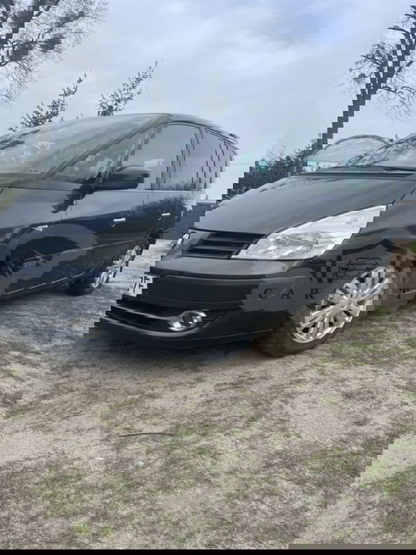 Renault Espace IV 2.0 dCi Expression 2010