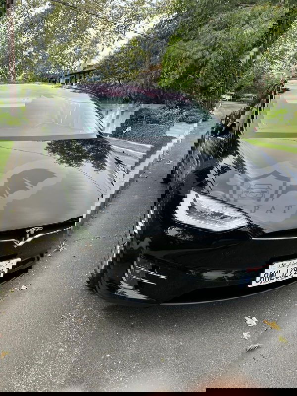 Tesla Model X Standard Reichweite 2016