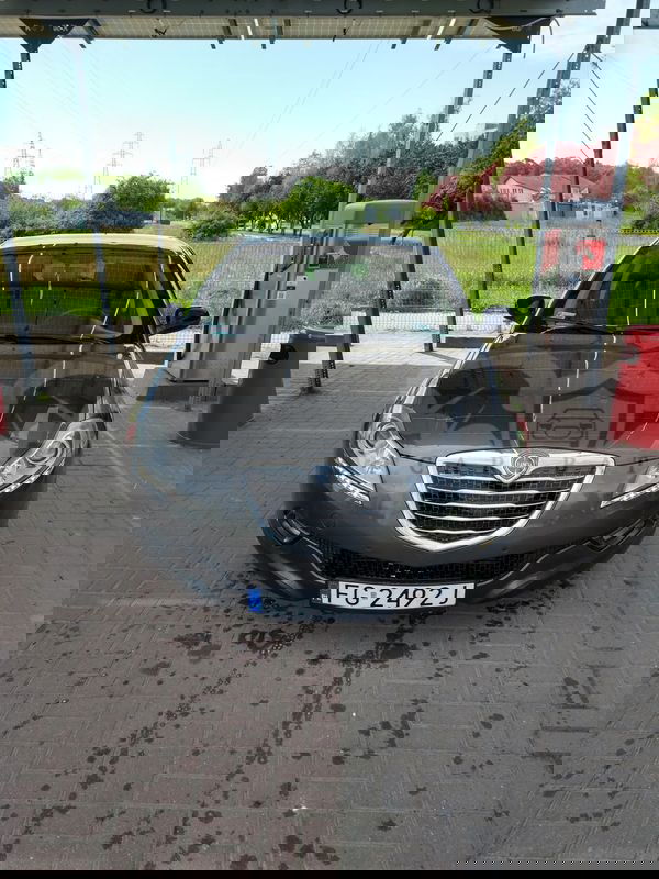 Lancia Delta 2011