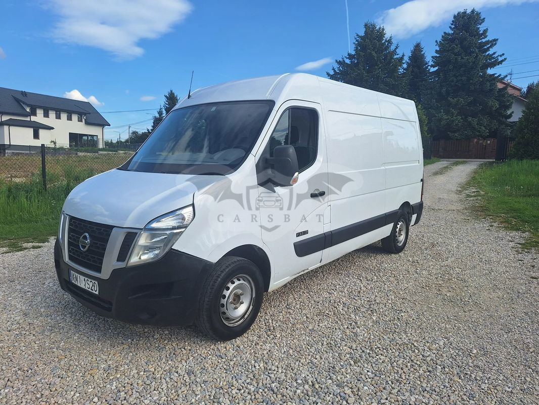 Nissan NV400 2012
