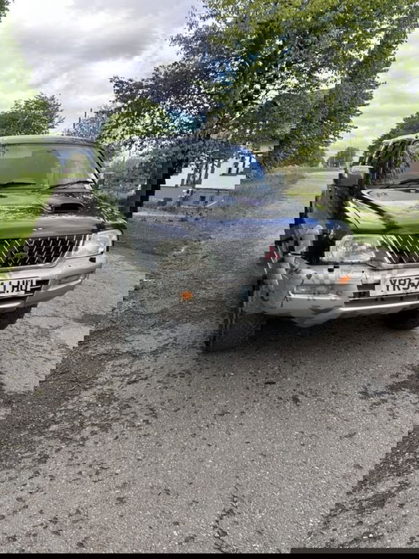 Mitsubishi L200 2004