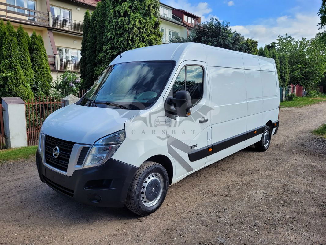 Nissan NV400 2012