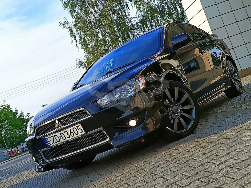 Mitsubishi Lancer IX 1.8 Intense 2010