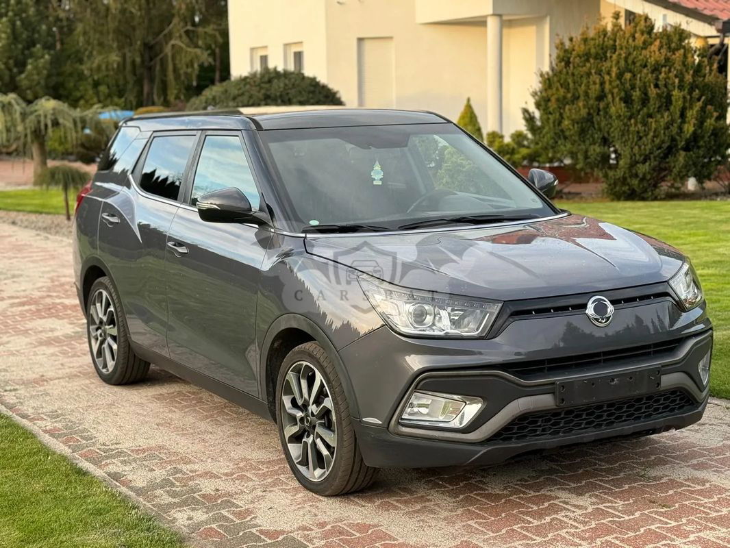 Ssangyong / KG Mobility XLV e-XDi 160 2WD Start/Stop Quartz 2017