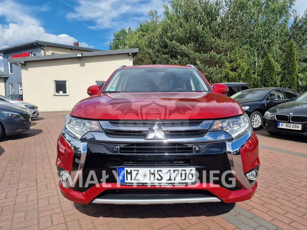Mitsubishi Outlander III 2016