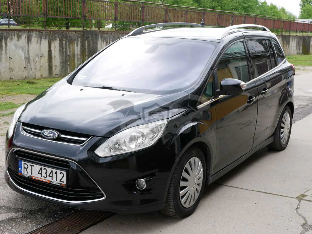Ford Grand C-Max 2011