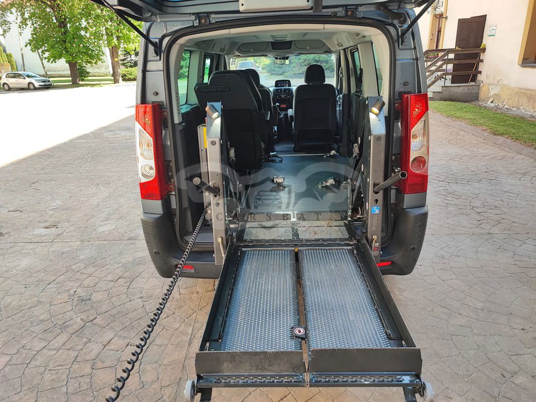 Citroën Jumpy L2 (6-Si.) FAP Confort 2014