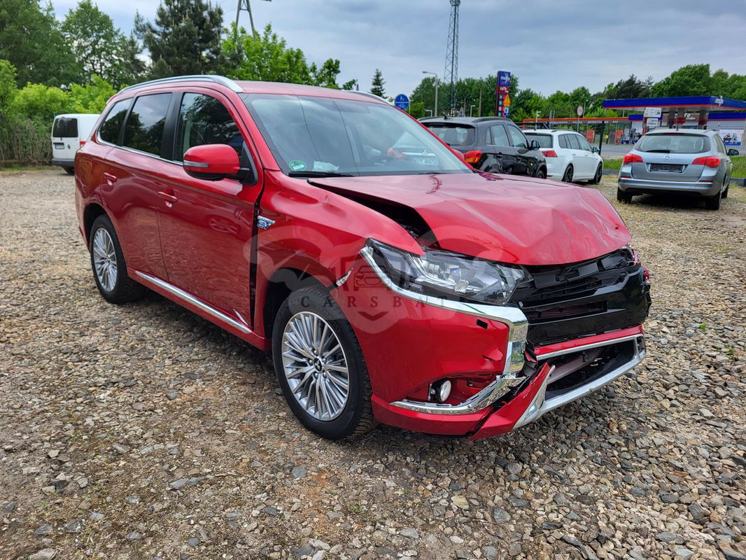 Mitsubishi Outlander III 2.4 4WD Plug-In Hybrid Spirit 2021