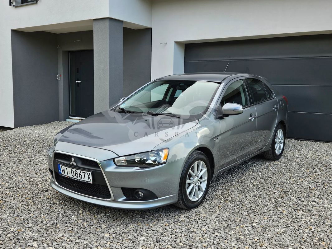 Mitsubishi Lancer IX 1.6 Invite 2014