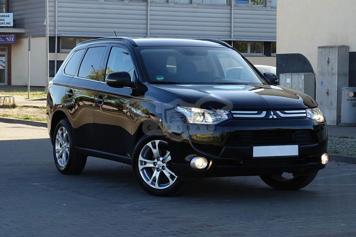 Mitsubishi Outlander III 2.2 DI-D 4WD Intense 2013