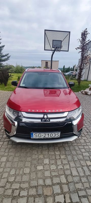 Mitsubishi Outlander III 2.0 Invite + 2WD 2016