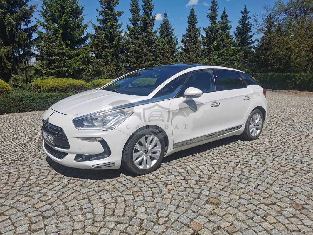 DS DS5 2013
