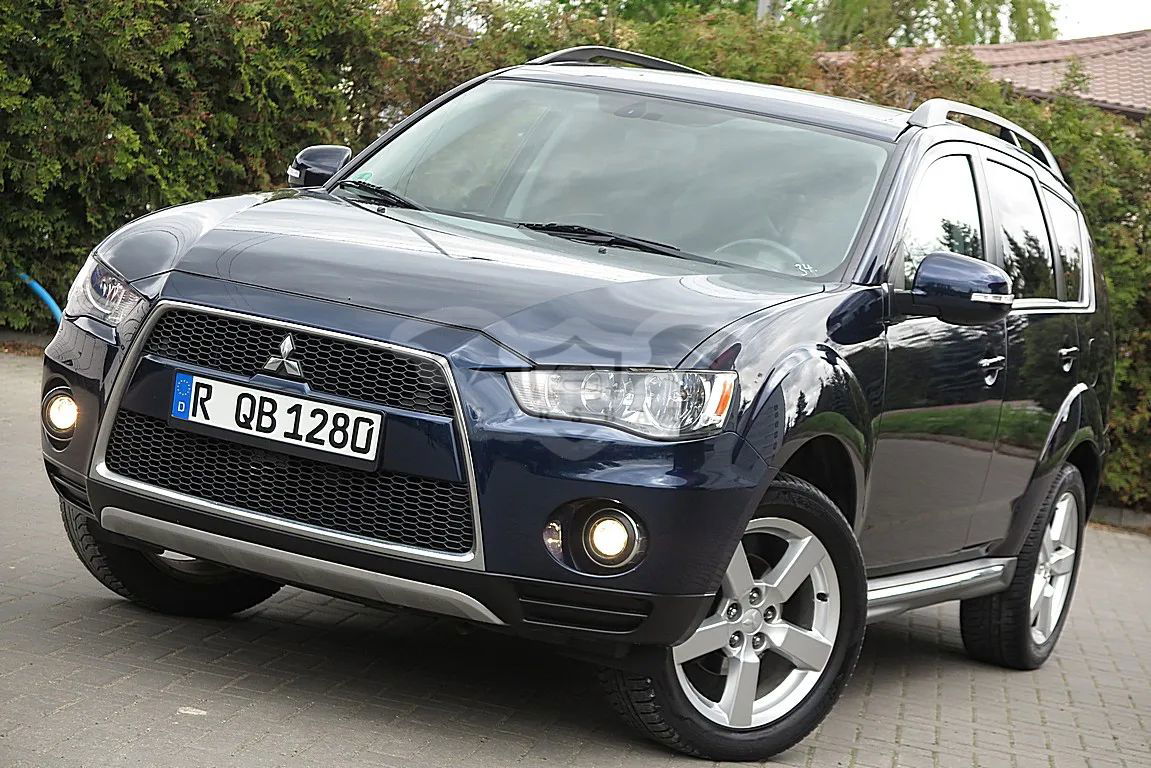 Mitsubishi Outlander II 2011